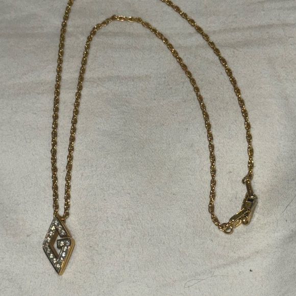 Givenchy gold plated necklace - Picture 2 of 4